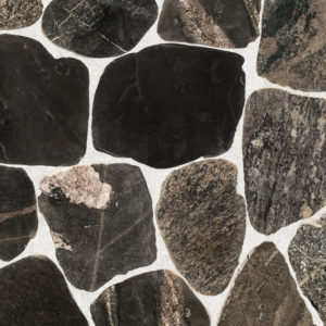 Kamień polny cięty –plastry okładzinowe szaro-czarne