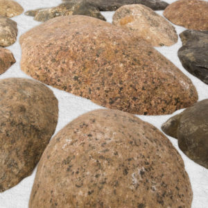 Cut fieldstone – stone tips